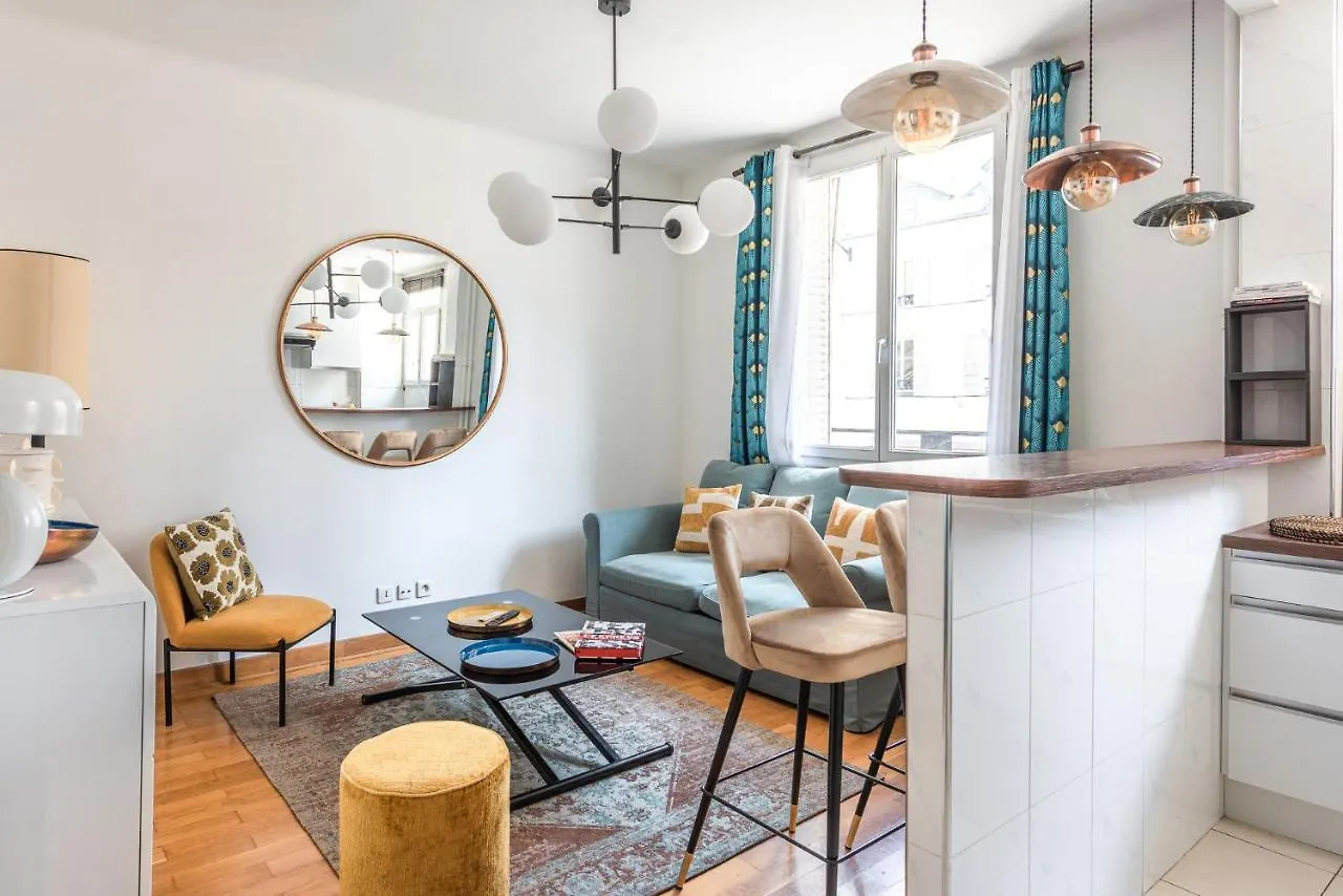Modern & Cosy Flat - 4 Guests Near Eiffel Tower Apartment Paris