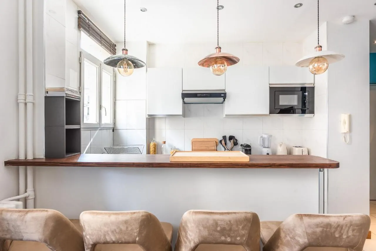 Modern & Cosy Flat - 4 Guests Near Eiffel Tower Apartment Paris 0*,